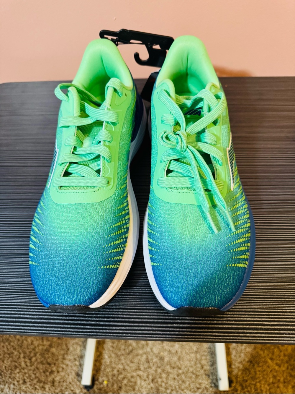 men's Avia Hypersonic Gel